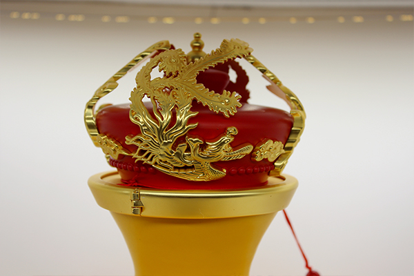 白酒包裝設(shè)計龍鳳瓶蓋